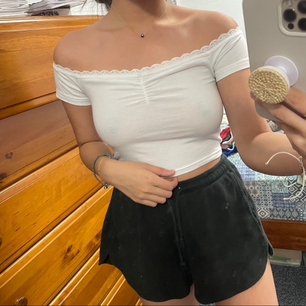 Pacsun white off the shoulder lace crop top
